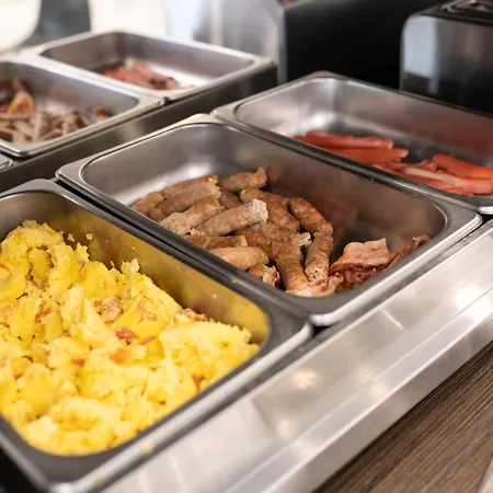 Castello Hotel Milan