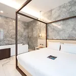 Castello 3* Milan