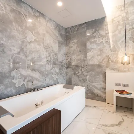 Castello Hotel 3*