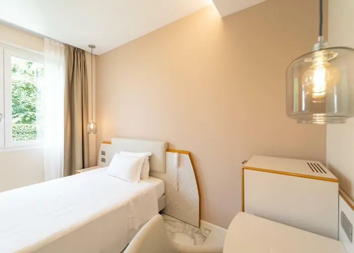Castello 3* Milano